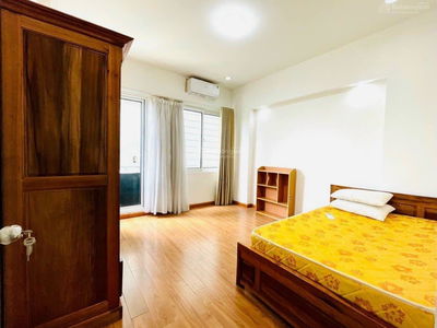 Housing in Hanoi, Vietnam Housing in Hanoi, Vietnam