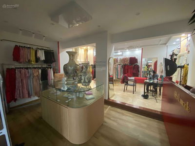 Жилье в Hanoi, Vietnam Жилье в Hanoi, Vietnam