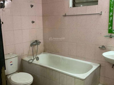 Housing in Hanoi, Vietnam Housing in Hanoi, Vietnam