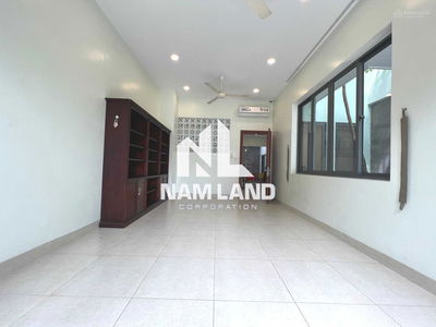 Housing in Nha Be, Vietnam  Housing in Nha Be, Vietnam