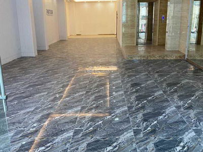 Gehäuse In Hanoi, Vietnam Gehäuse In Hanoi, Vietnam