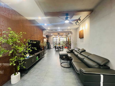 The Eden Rose, Vietnam The Eden Rose, Vietnam