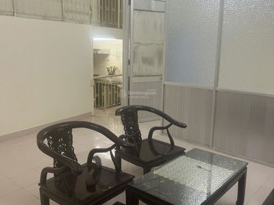 Gehäuse In Nha Be, Vietnam  Gehäuse In Nha Be, Vietnam