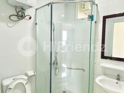 Topaz Elite, Vietnam  Topaz Elite, Vietnam