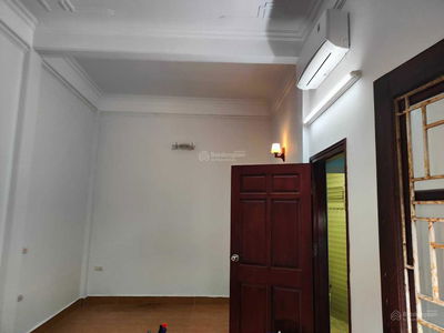 Gehäuse In Hanoi, Vietnam Gehäuse In Hanoi, Vietnam