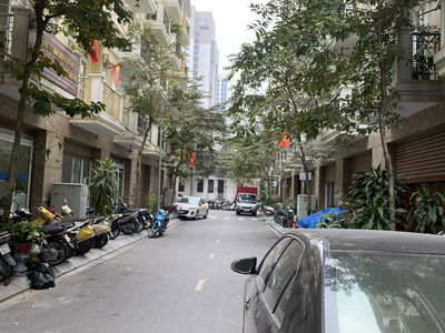 Liền kề 96 Nguyễn Huy Tưởng Liền kề 96 Nguyễn Huy Tưởng