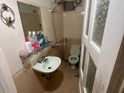 Housing in Hanoi, Vietnam Housing in Hanoi, Vietnam