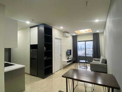 The Monarchy, Vietnam  The Monarchy, Vietnam