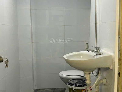 Gehäuse In Nha Be, Vietnam Gehäuse In Nha Be, Vietnam