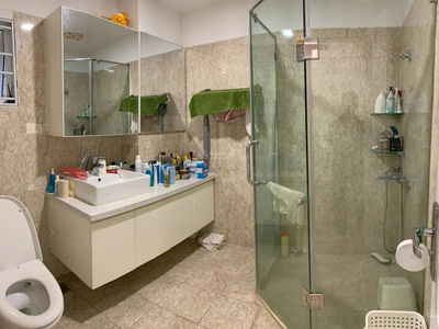 Housing in Hanoi, Vietnam Housing in Hanoi, Vietnam