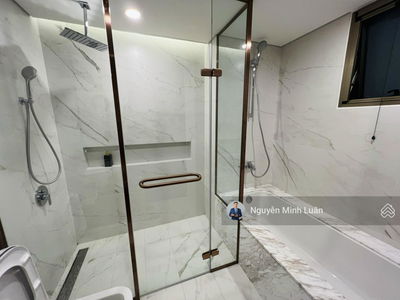 The Peak, Vietnam The Peak, Vietnam