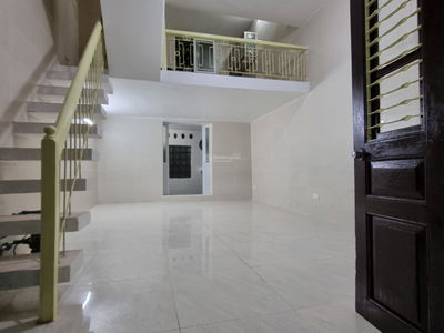 Housing in Hanoi, Vietnam Housing in Hanoi, Vietnam