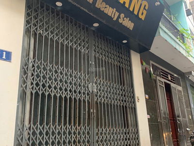 Gehäuse In Ha GJong, Vietnam Gehäuse In Ha GJong, Vietnam