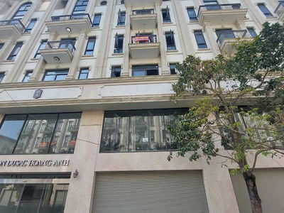 Him Lam Vạn Phúc, Vietnam Him Lam Vạn Phúc, Vietnam