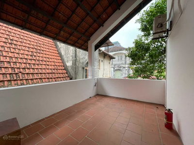 Gehäuse In Hanoi, Vietnam Gehäuse In Hanoi, Vietnam