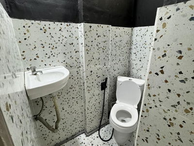 Gehäuse In Nha Be, Vietnam  Gehäuse In Nha Be, Vietnam