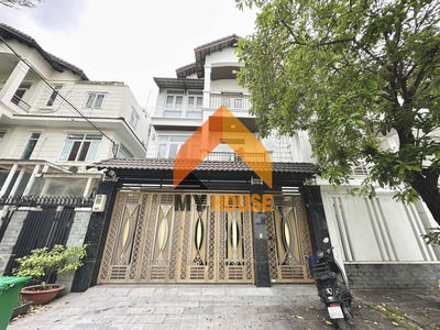 Gehäuse In Nha Be, Vietnam Gehäuse In Nha Be, Vietnam