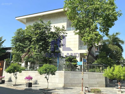 Gehäuse In Nha Be, Vietnam  Gehäuse In Nha Be, Vietnam