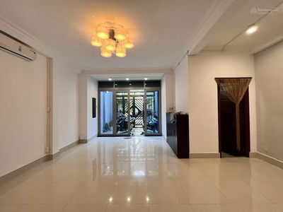 Housing in Nha Be, Vietnam  Housing in Nha Be, Vietnam
