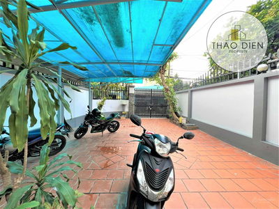 Gehäuse In Nha Be, Vietnam Gehäuse In Nha Be, Vietnam