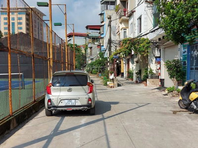 Housing in Hanoi, Vietnam Housing in Hanoi, Vietnam