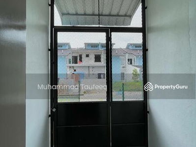 Pristine 3 @ Bandar Baru Enstek, Malaysia Pristine 3 @ Bandar Baru Enstek, Malaysia