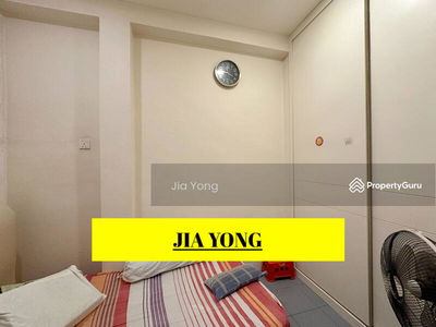 Jelutong lorong slim taman free school near heng ee school, Malaysia Jelutong lorong slim taman free school near heng ee school, Malaysia