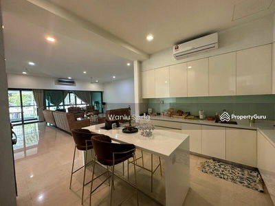 Seni Mont Kiara, Malaysia Seni Mont Kiara, Malaysia