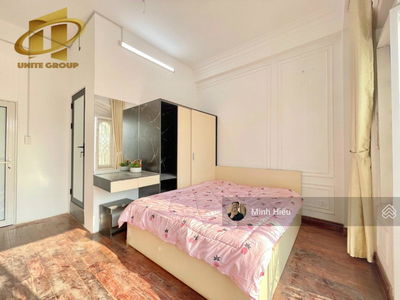 Tran Huy Lieu Street, Vietnam Tran Huy Lieu Street, Vietnam