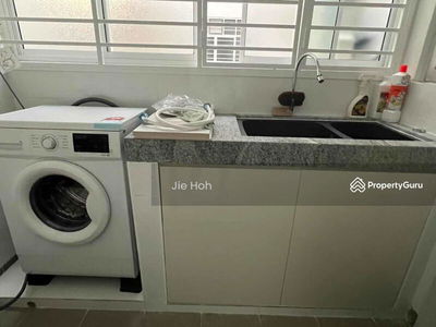 Kiara Kasih, Malaysia Kiara Kasih, Malaysia