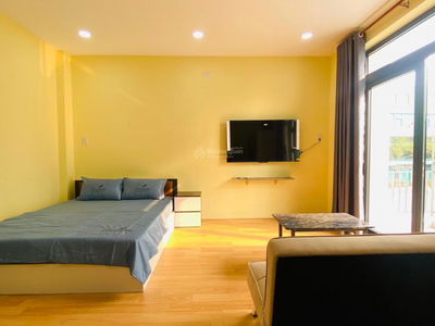 Cach Mang Thang Tam Street, Vietnam Cach Mang Thang Tam Street, Vietnam