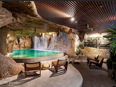 Ngo Tat To Street, Vietnam Ngo Tat To Street, Vietnam