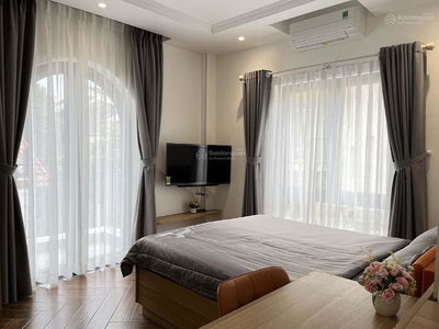 Nguyen Cuu Van Street, Vietnam Nguyen Cuu Van Street, Vietnam