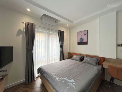 Nguyen Cuu Van Street, Vietnam Nguyen Cuu Van Street, Vietnam