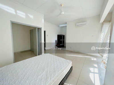 Kulai kulai kulais, Malaysia Kulai kulai kulais, Malaysia