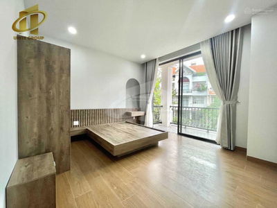 Nguyen Gia Tri Street, Vietnam Nguyen Gia Tri Street, Vietnam