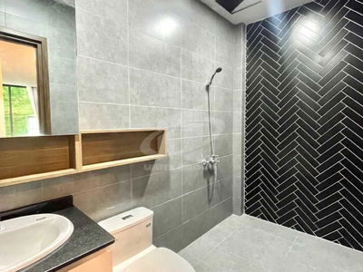 Nguyen Gia Tri Street, Vietnam Nguyen Gia Tri Street, Vietnam