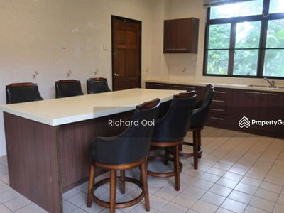 Beverly Row, Malaysia Beverly Row, Malaysia