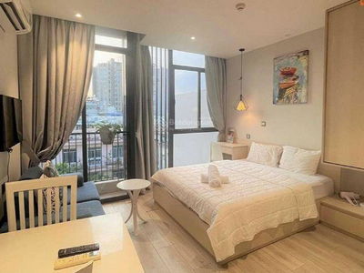 Nguyen Cuu Van Street, Vietnam Nguyen Cuu Van Street, Vietnam