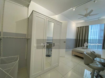 The Robertsons, Malaysia The Robertsons, Malaysia