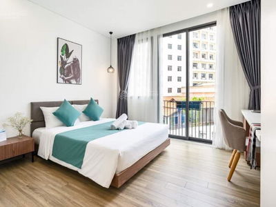 Nguyen Cu Trinh Street, Vietnam  Nguyen Cu Trinh Street, Vietnam