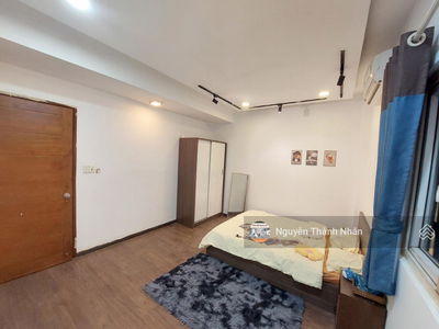 Bui Dinh Tuy Street, Vietnam Bui Dinh Tuy Street, Vietnam