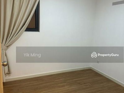 M Vertica, Malaysia M Vertica, Malaysia