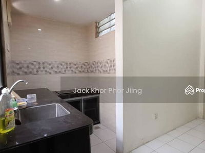 bukit raja Jalan Zapin, Malaysia bukit raja Jalan Zapin, Malaysia