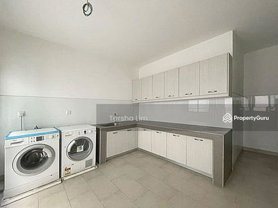 Zephyr Point, Malaysia Zephyr Point, Malaysia