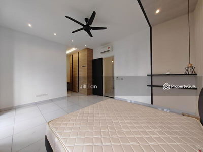 The Grassten 26’x75’ @ Eco Botanic, Malaysia The Grassten 26’x75’ @ Eco Botanic, Malaysia