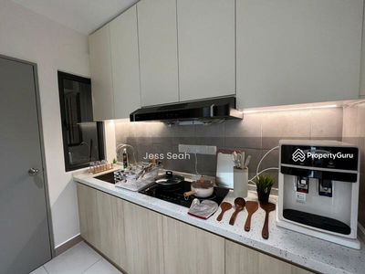 M Vertica, Malaysia M Vertica, Malaysia