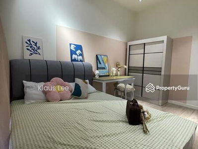 THE NETIZEN @ BANDAR TUN HUSSEIN ONN, Malaysia THE NETIZEN @ BANDAR TUN HUSSEIN ONN, Malaysia