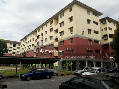 Flat PKNS Seksyen 7 Shah Alam, Malaysia Flat PKNS Seksyen 7 Shah Alam, Malaysia