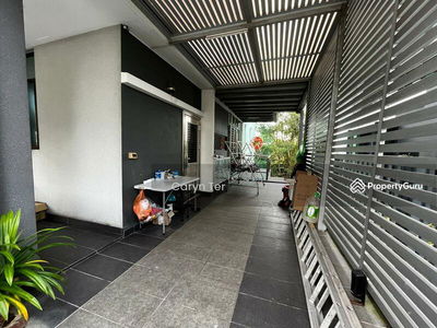 Horizon Hills @ Golf East (Fully Renovated) 2.5-Storey Semi D With Golf View, Malaysia Horizon Hills @ Golf East (Fully Renovated) 2.5-Storey Semi D With Golf View, Malaysia